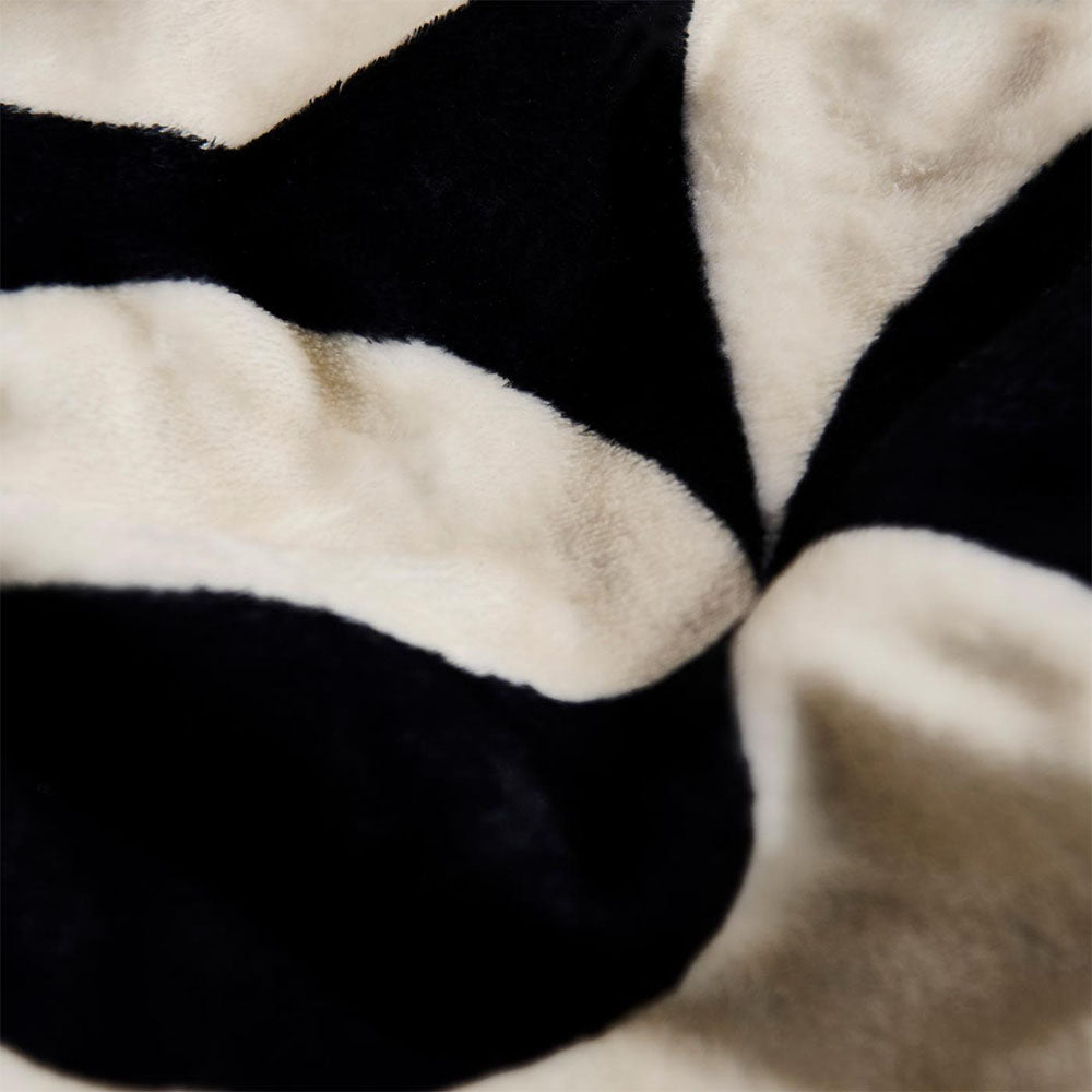 Slowtide® Caster Plush Throw